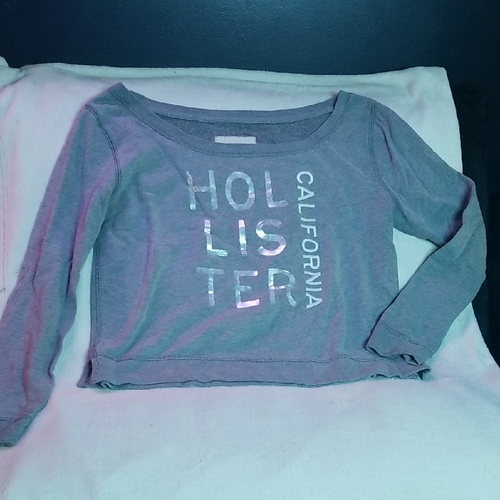Hollister Gray Long Sleeve Tee
